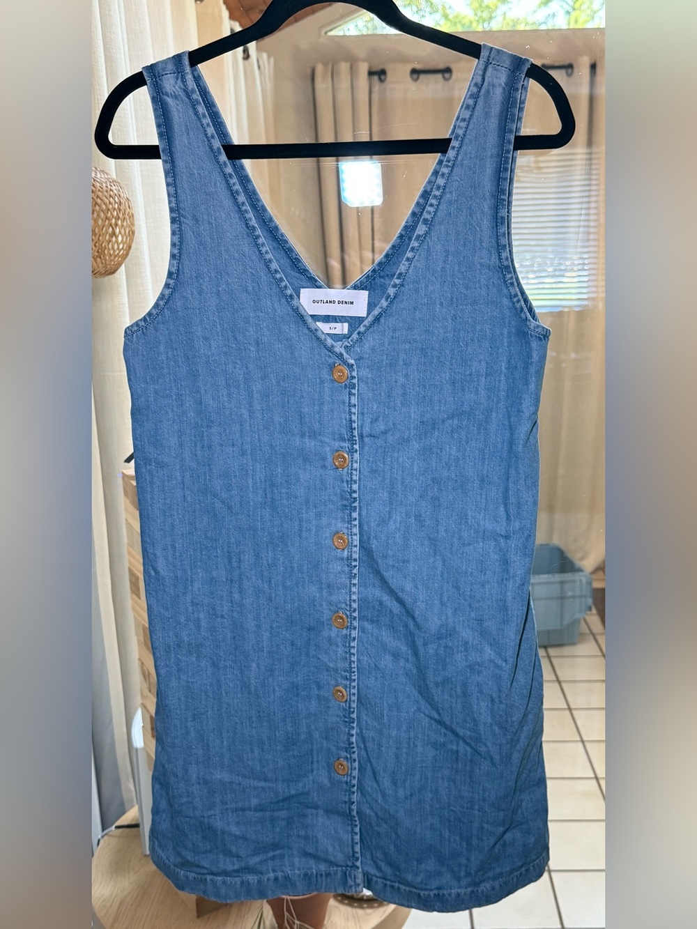 Outland Denim Adria Shift Women's Blue Denim Button-Front Dress - Size Small